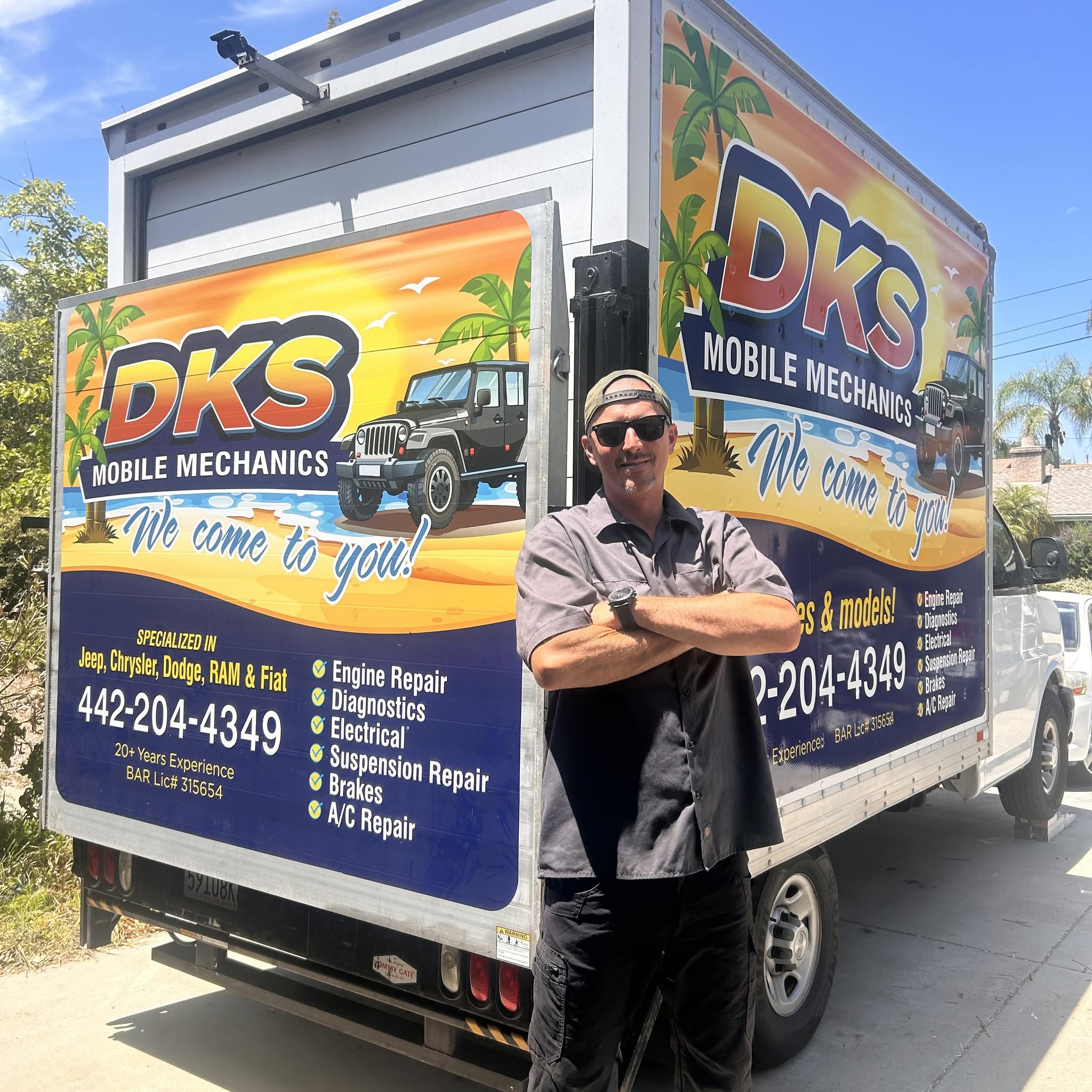 DKS Mobile Mechanics truck and mechanic